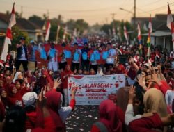 Ribuan Warga Padati Jalan Santai Gebyar Kemerdekaan RW 03 Kadieng